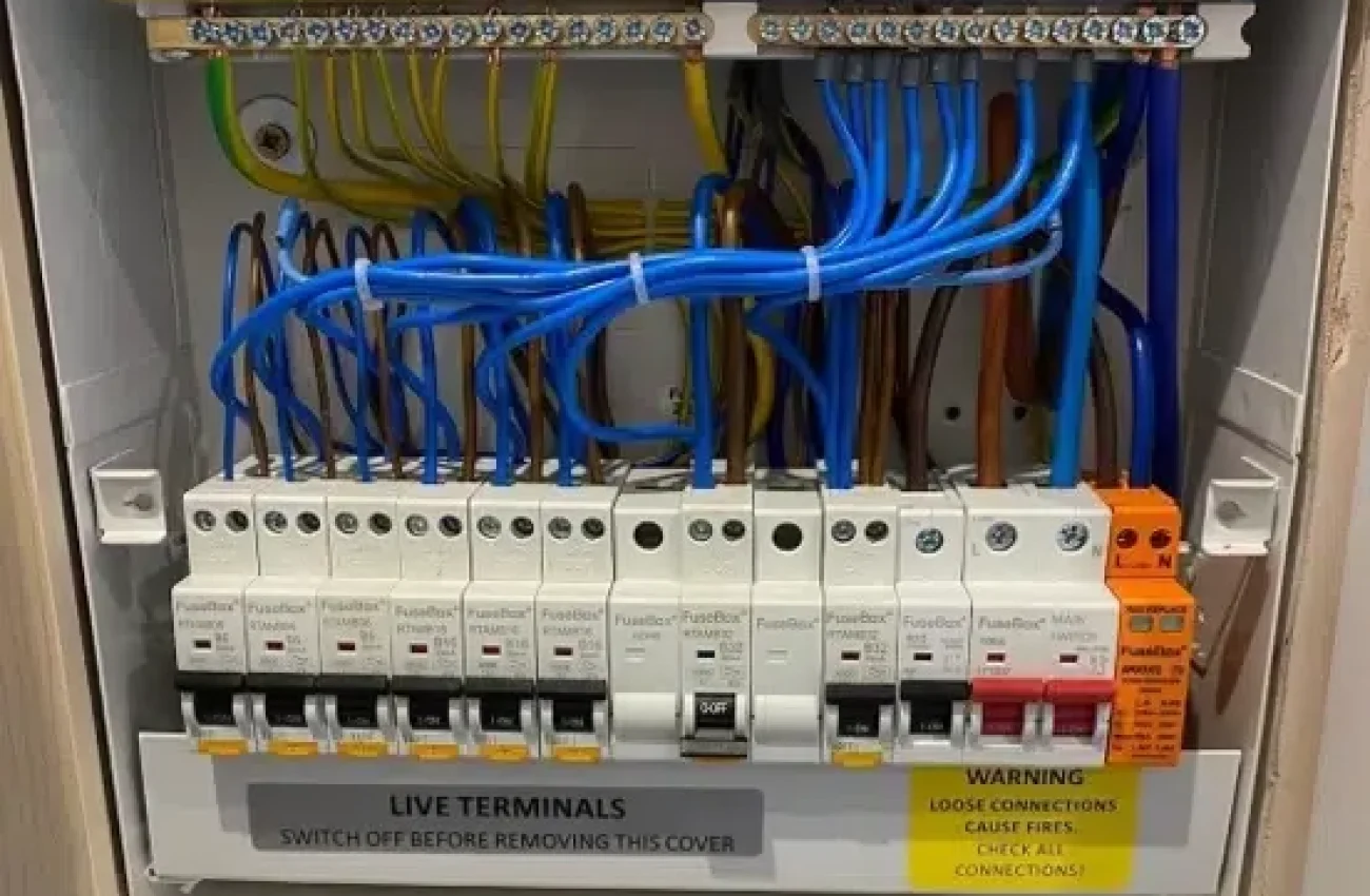 Consumer-Unit-Buying-Guide-1
